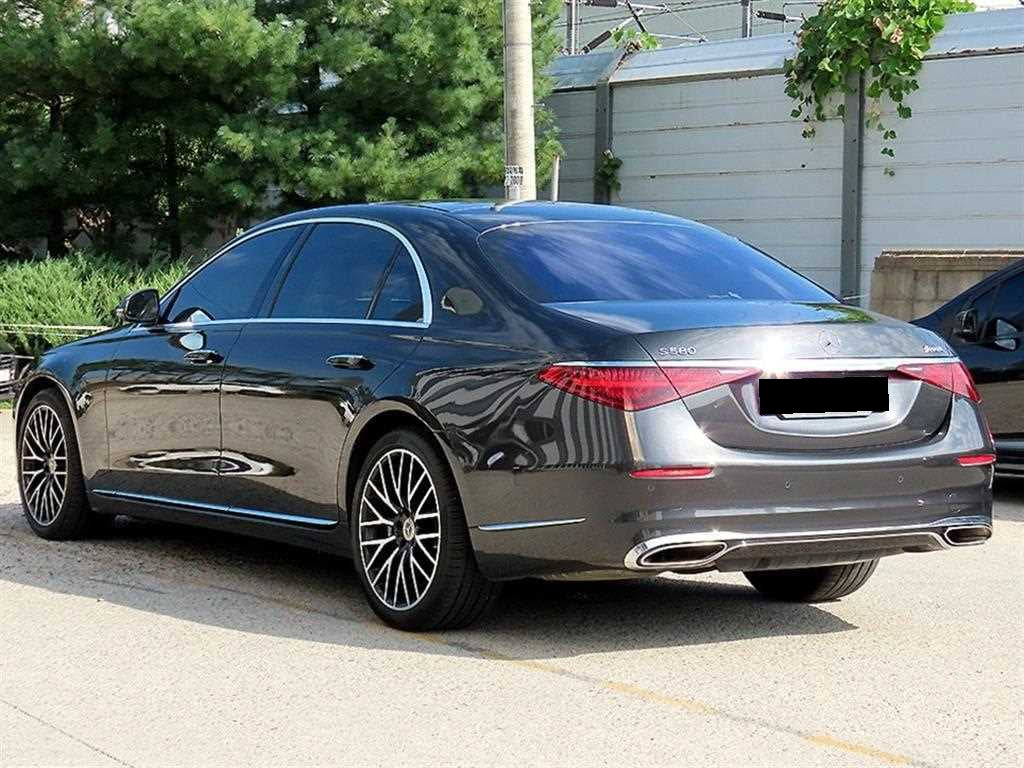 Mercedes-Benz S-Class — photo 03