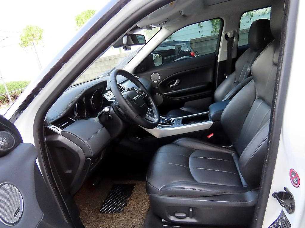 Land Rover Range Rover Evoque — photo 05