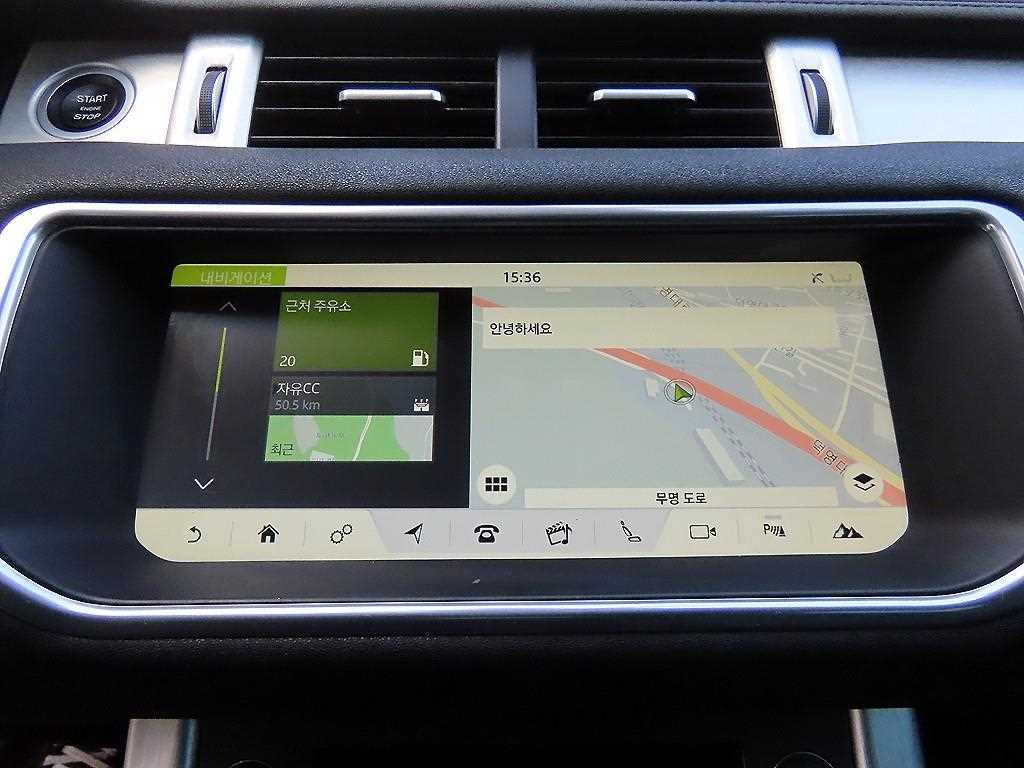 Land Rover Range Rover Evoque — photo 14