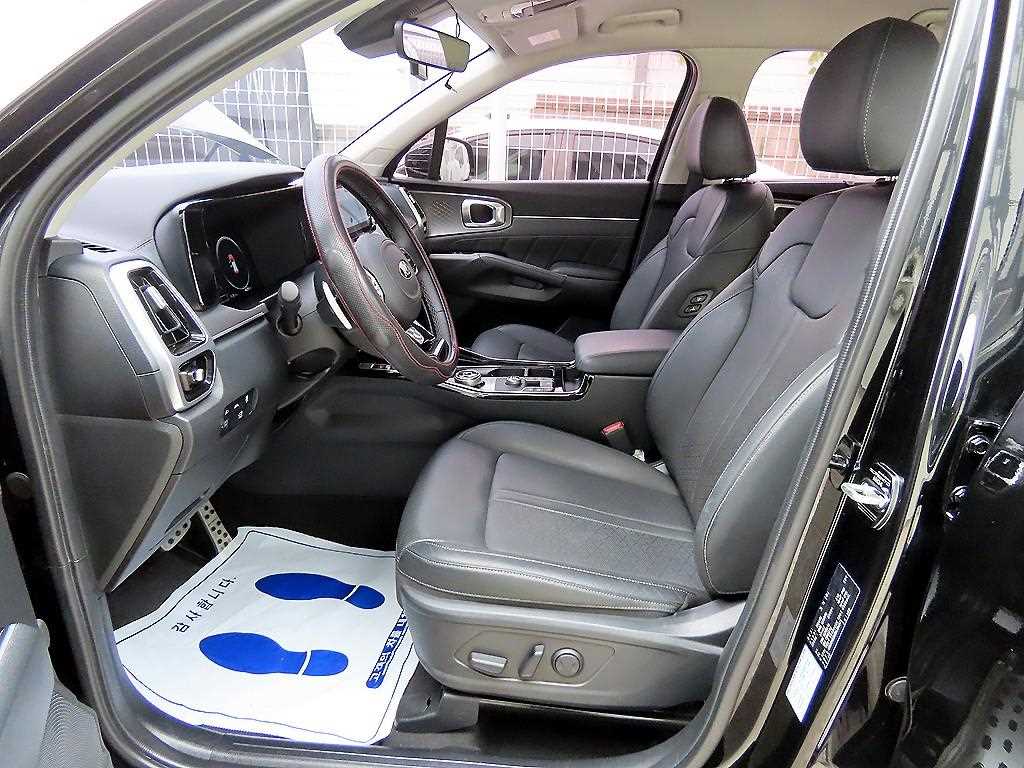Kia Sorento — photo 05