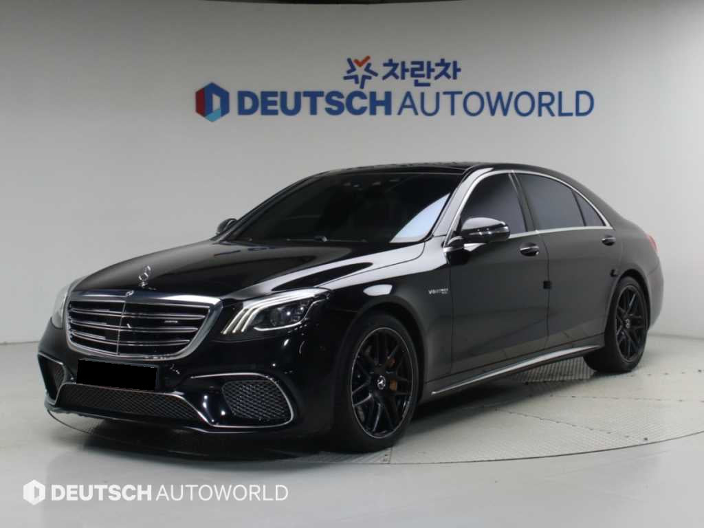 Mercedes-Benz S-Class — photo 01