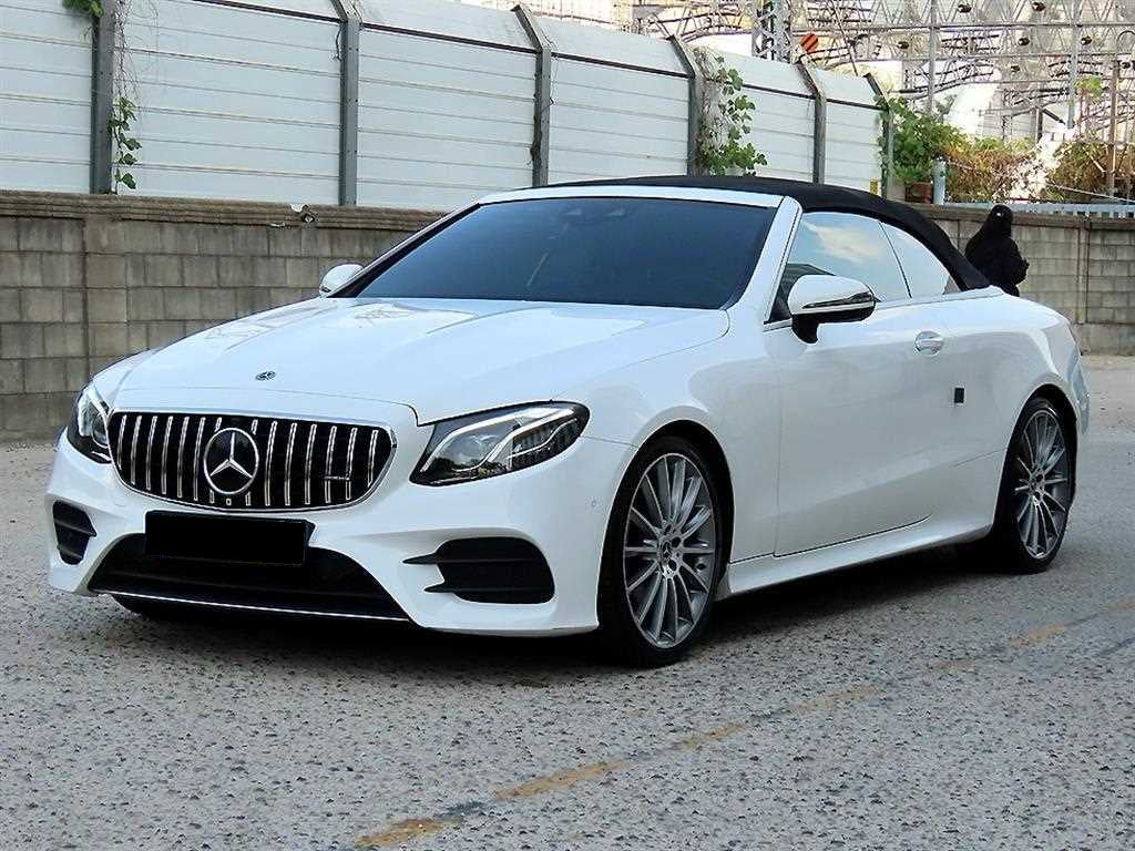 Mercedes-Benz E-Class — photo 06