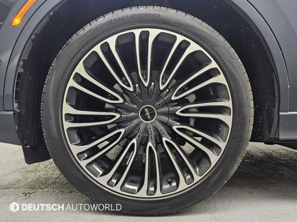 Lincoln Aviator — photo 05