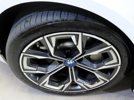 BMW i4 — photo 20