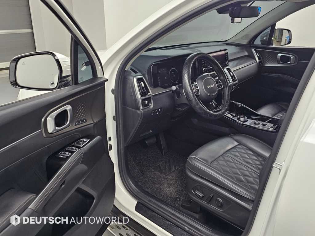 Kia Sorento — photo 11