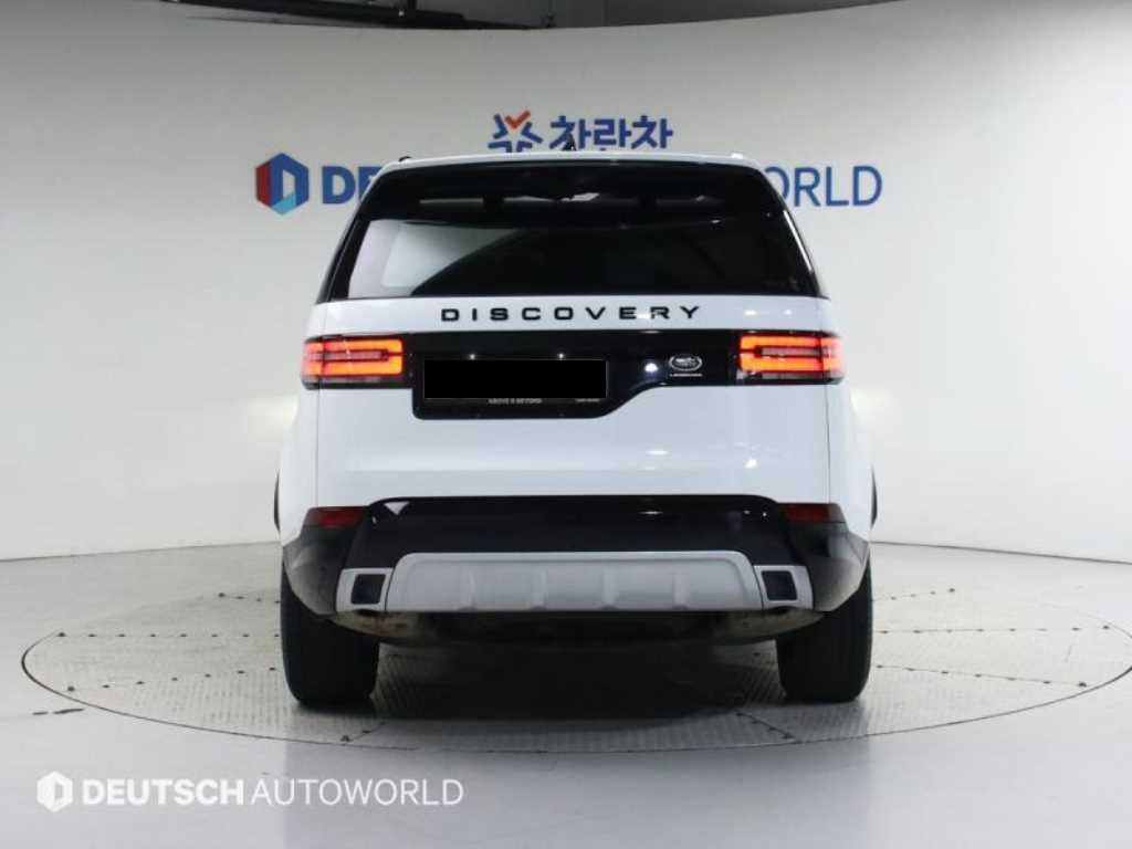 Land Rover Discovery — photo 04