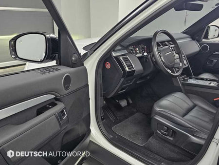 Land Rover Discovery — photo 11