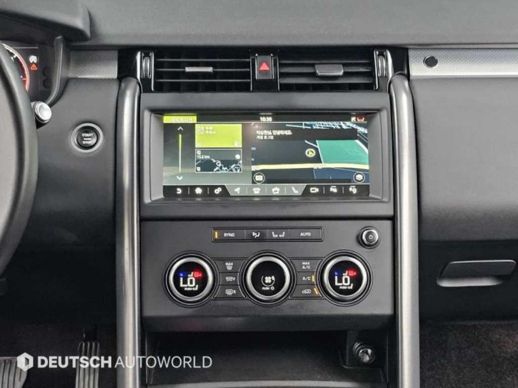 Land Rover Discovery — photo 14