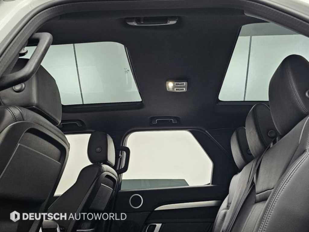 Land Rover Discovery — photo 19
