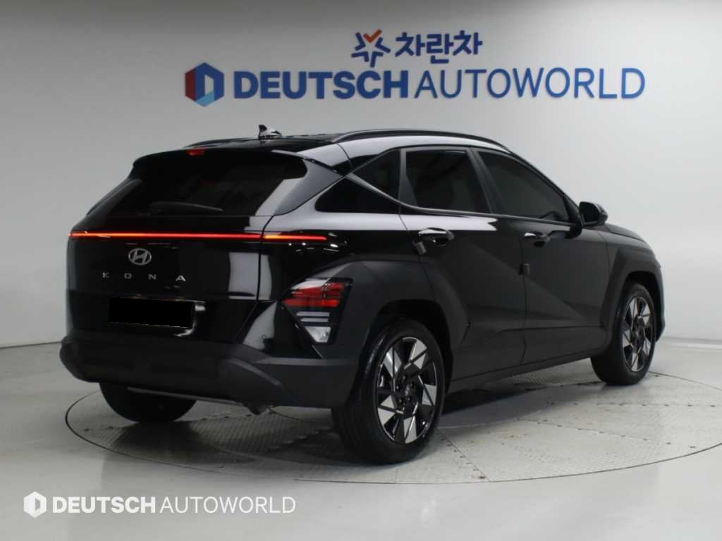 Hyundai Kona — photo 02