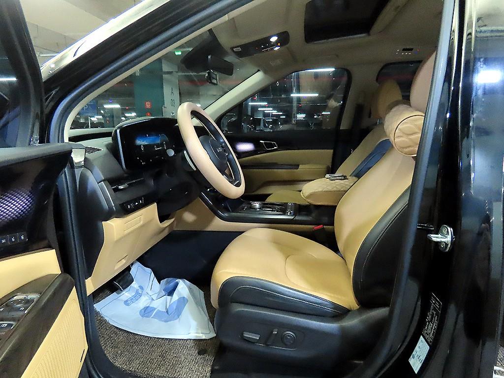 Kia Carnival — photo 06