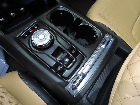Kia Carnival — photo 13