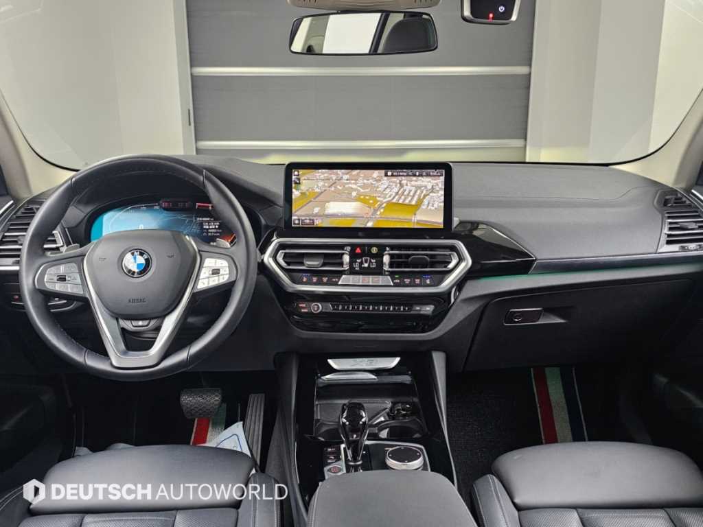 BMW X3 — photo 07
