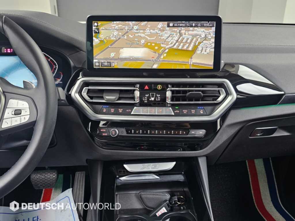 BMW X3 — photo 14