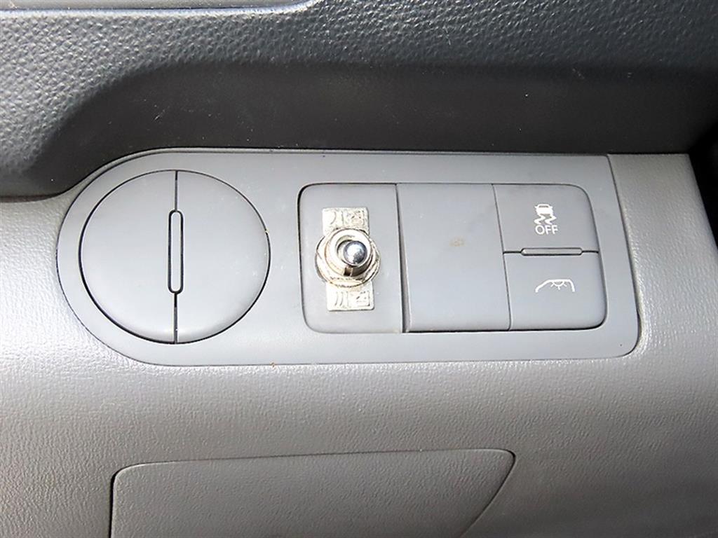 Hyundai Starex — photo 13