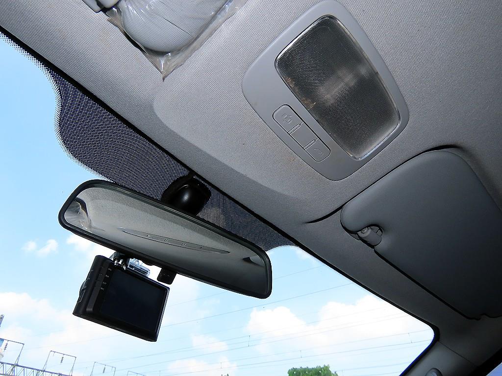 Hyundai Starex — photo 16