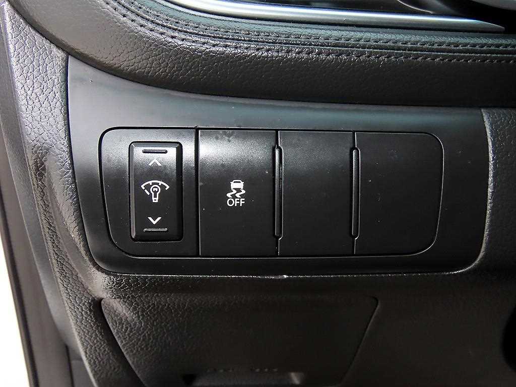 Kia K5 — photo 12