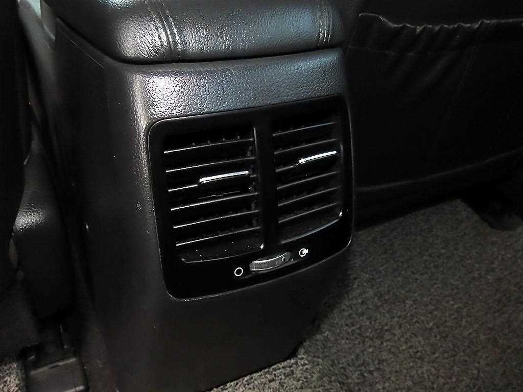 Kia K5 — photo 17