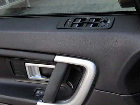 Land Rover Discovery Sport — photo 11