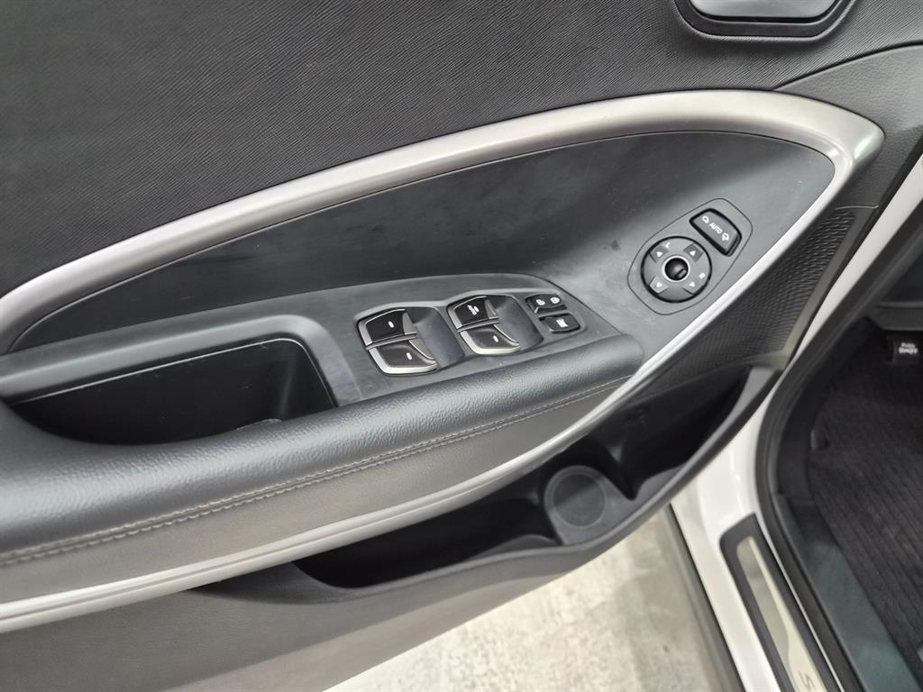 Hyundai Santafe — photo 12
