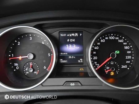 Volkswagen Tiguan — photo 08