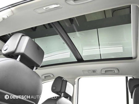 Volkswagen Tiguan — photo 18