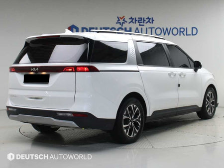 Kia Carnival — photo 02