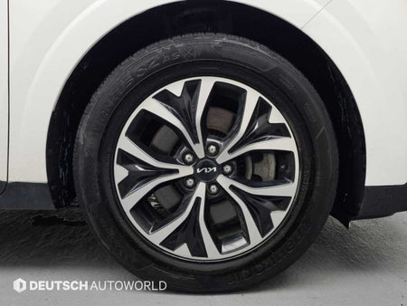 Kia Carnival — photo 05