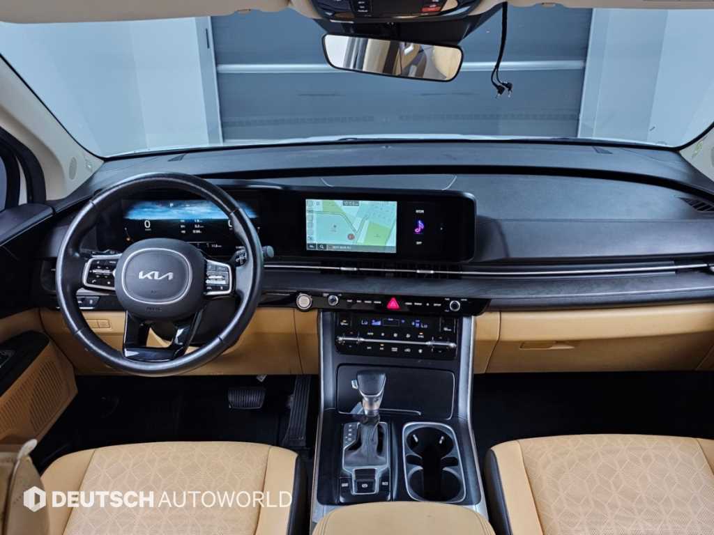 Kia Carnival — photo 07