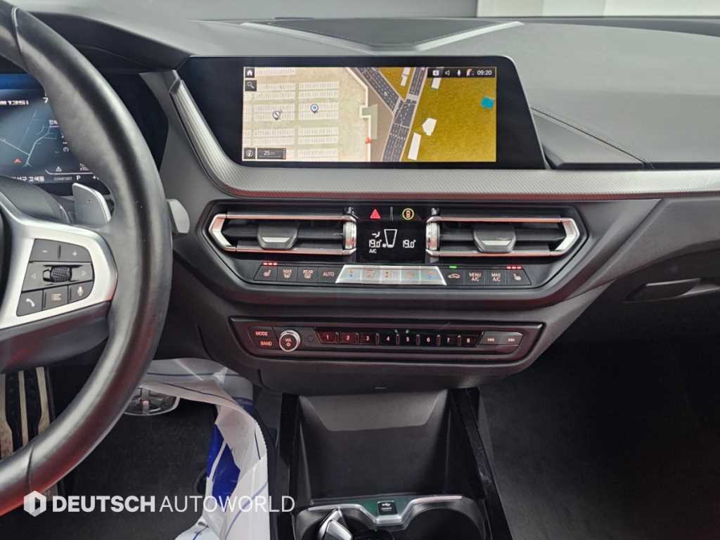 BMW 1-Series — photo 14