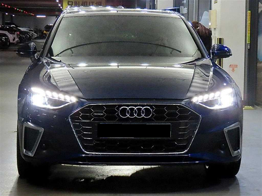 Audi A4 — photo 02