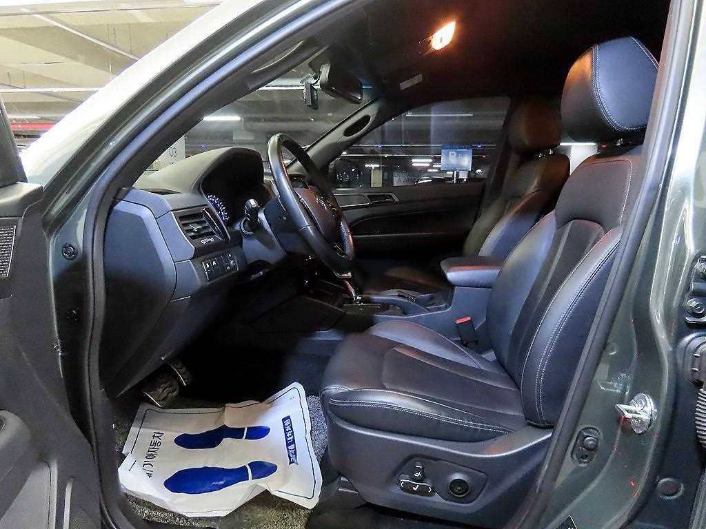 KGM Rexton — photo 06