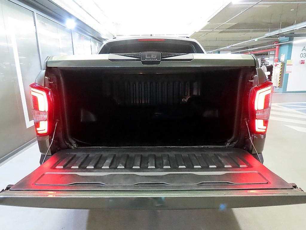 KGM Rexton — photo 17
