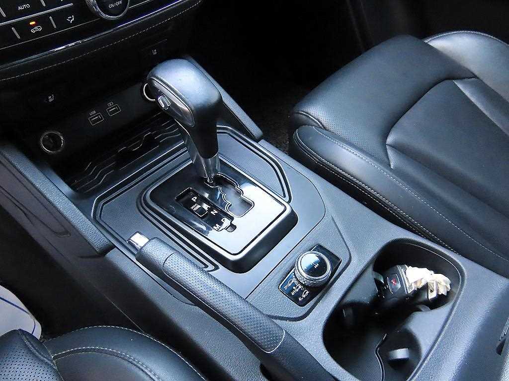 KGM Rexton — photo 10