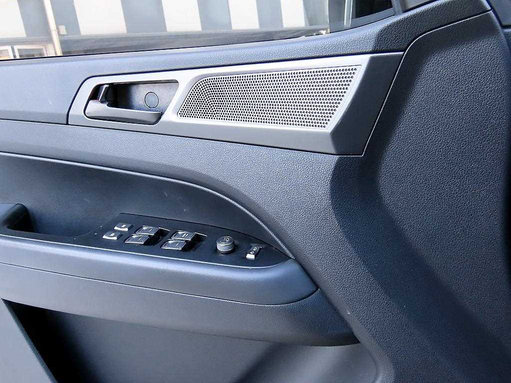 KGM Rexton — photo 11