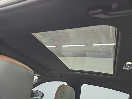 BMW i5 — photo 14