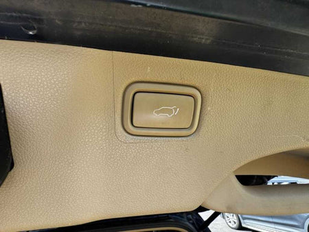 Kia Carnival — photo 06