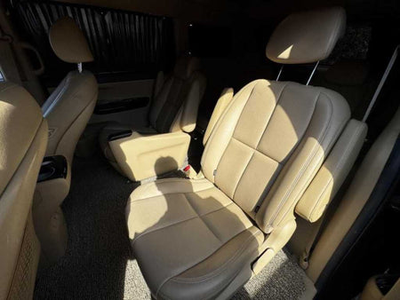 Kia Carnival — photo 14