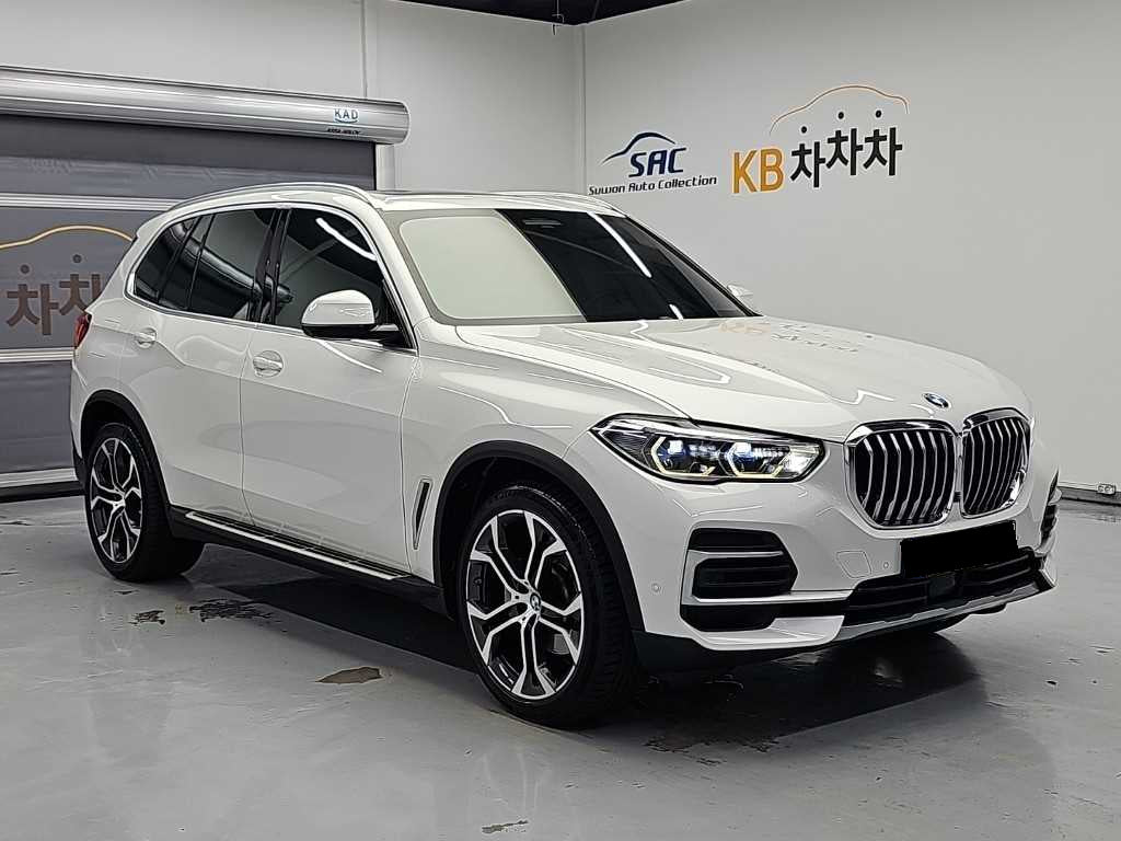 BMW X5 — photo 04