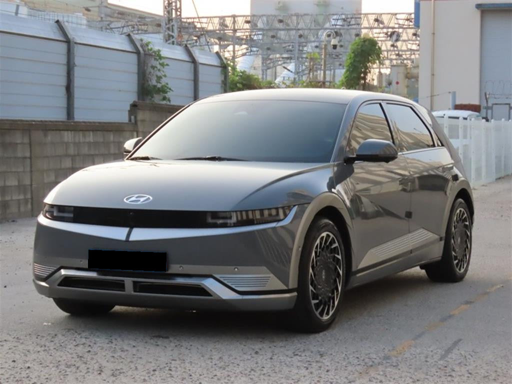 Hyundai Ioniq5 — photo 02