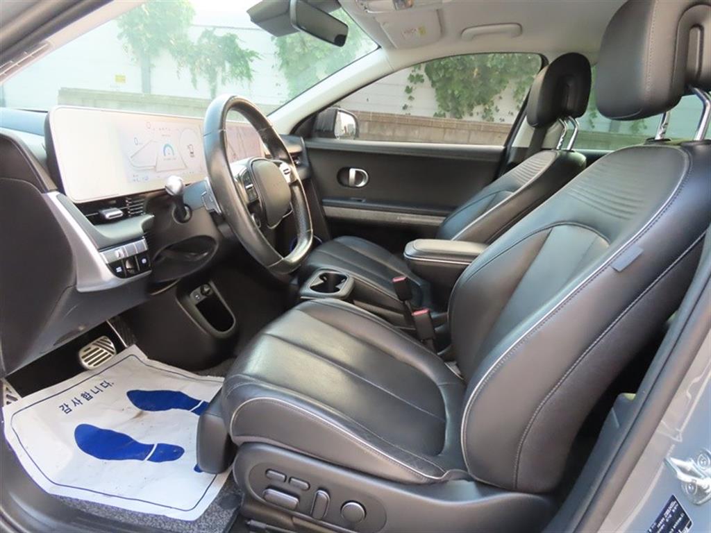 Hyundai Ioniq5 — photo 06