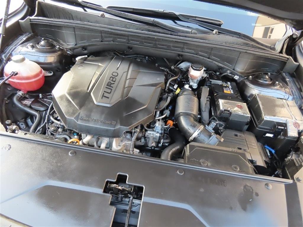Kia Sorento — photo 19