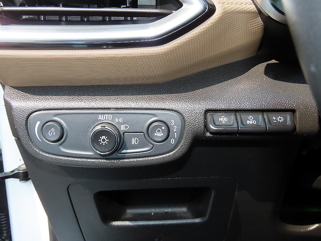 CHEVROLET Trailblazer — photo 13
