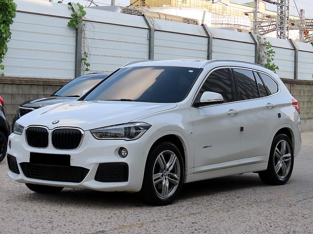 BMW X1 — photo 02