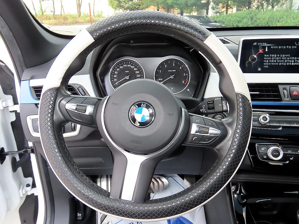 BMW X1 — photo 08