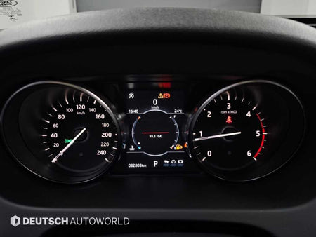 Land Rover Discovery Sport — photo 08
