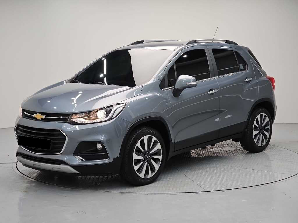 CHEVROLET Trax — photo 01
