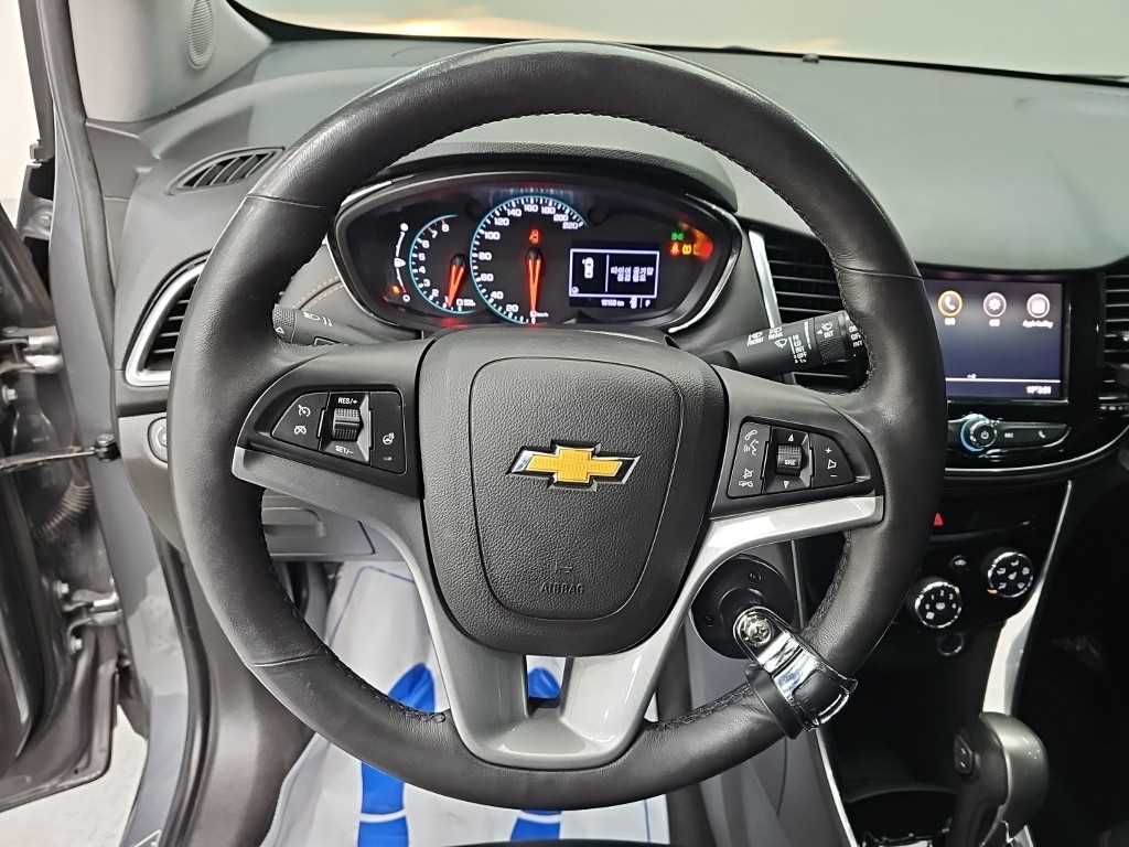 CHEVROLET Trax — photo 09