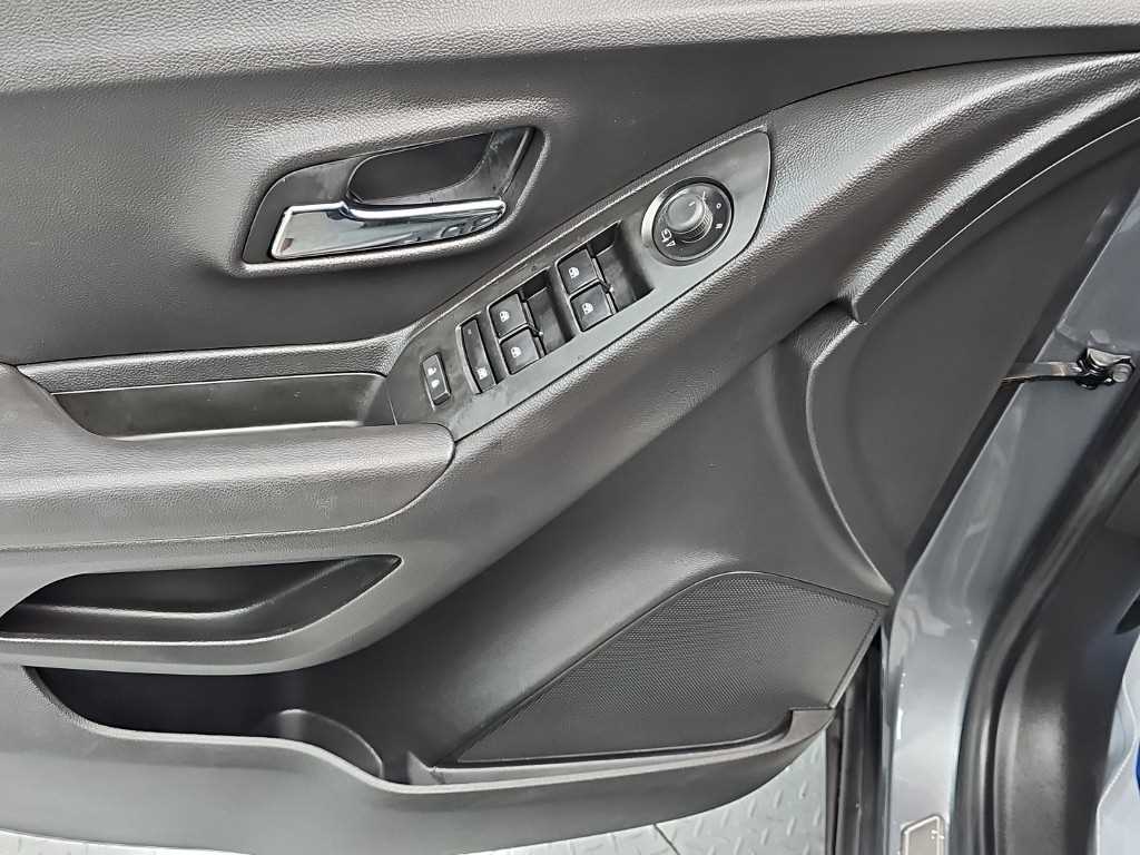 CHEVROLET Trax — photo 15