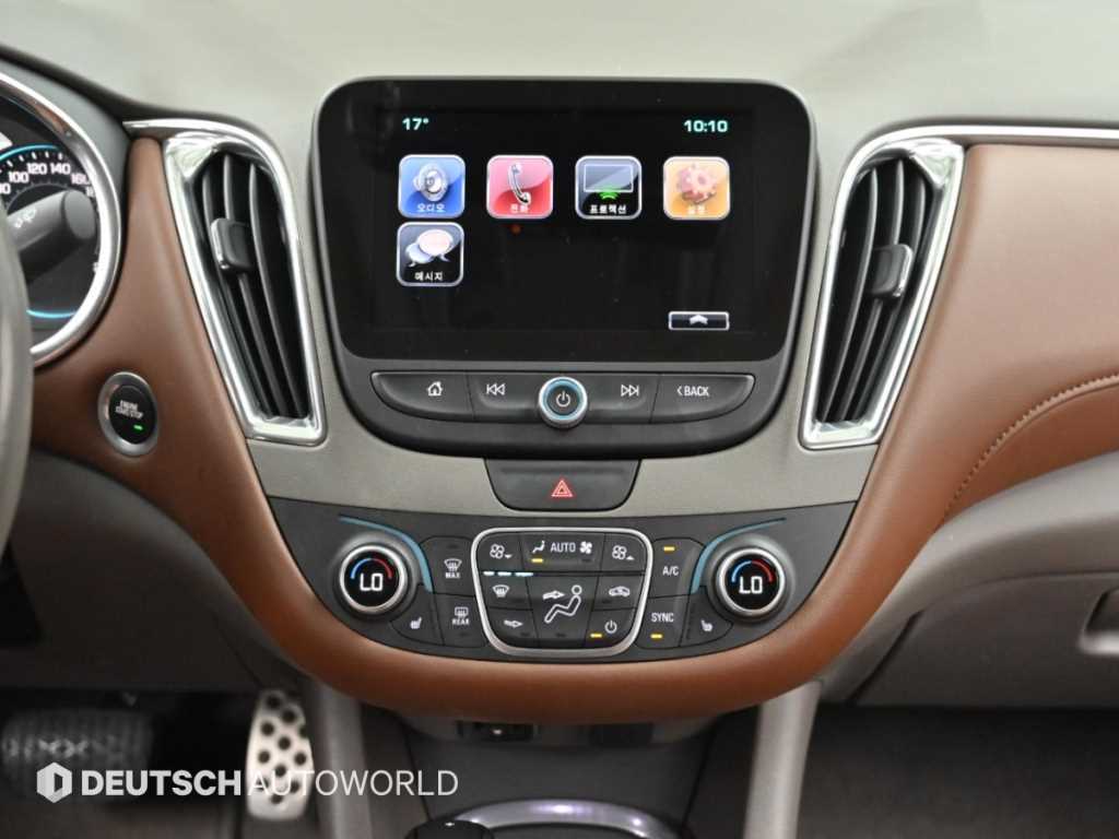 CHEVROLET Malibu — photo 14